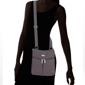 Baggallini Horizon Crossbody Bag Lightweight Water Resistant Gray Nylon